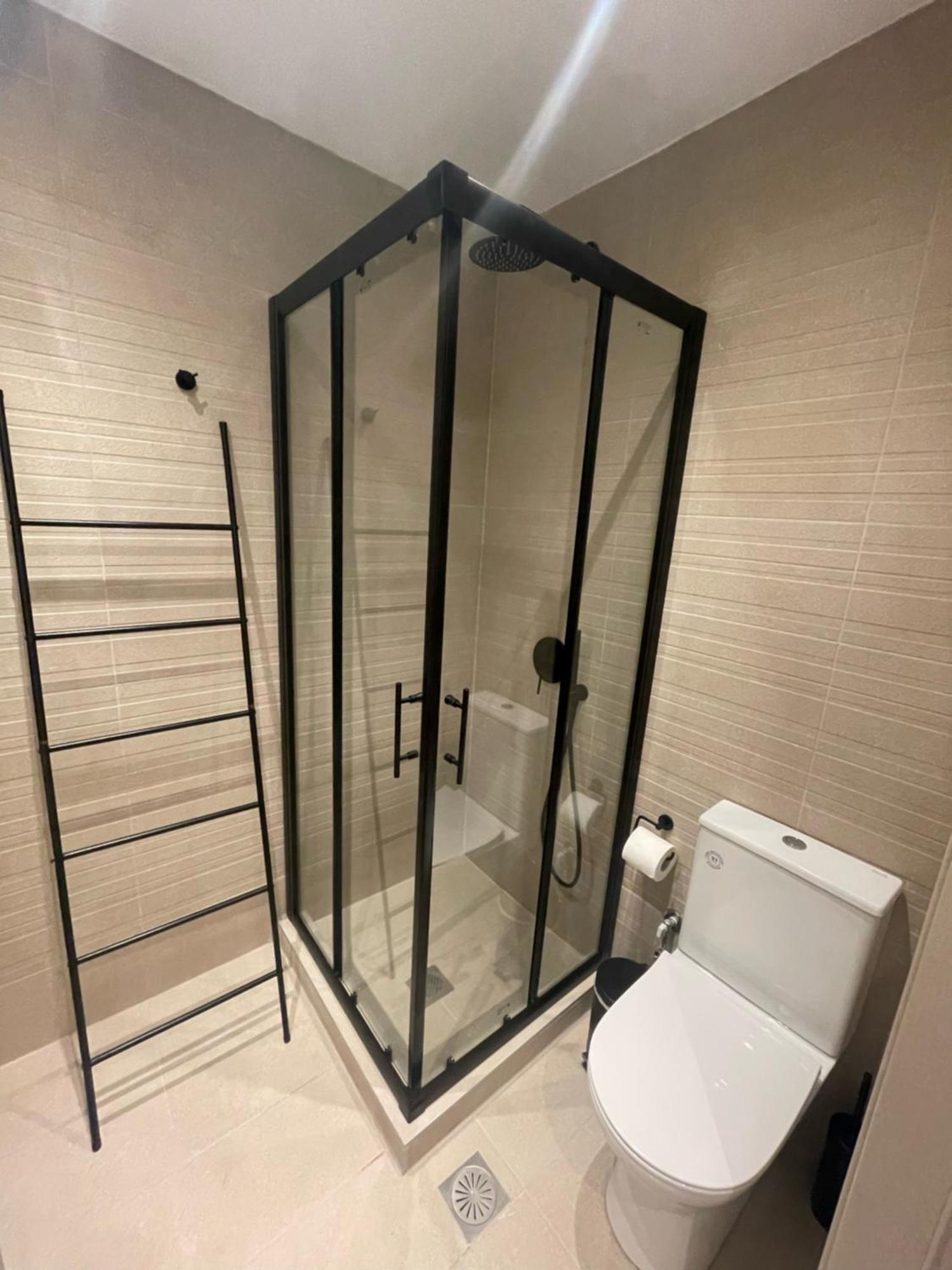 Ladadika Urban Suites Thessaloníki Exteriör bild